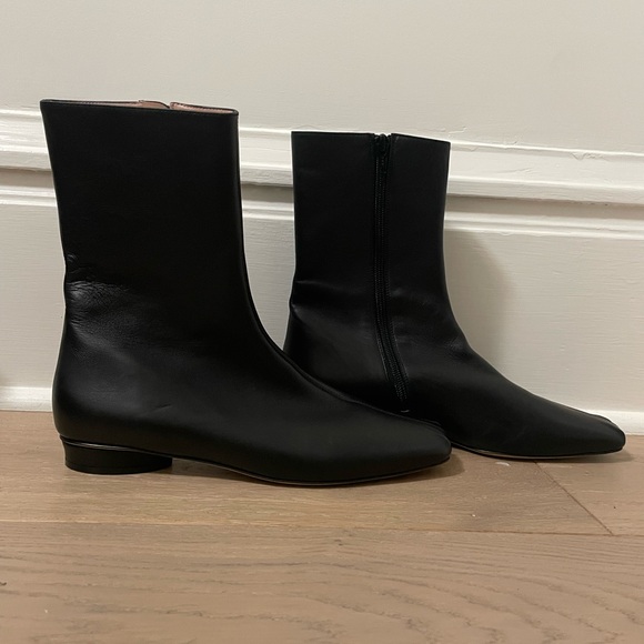 Ilio Smeraldo Tylynn Leather Ankle Boots w/o chain - Picture 4 of 16